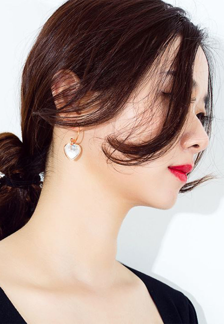 마조리 화이트 진주모 지르코니아 솔리테어 귀걸이 (로즈 골드)